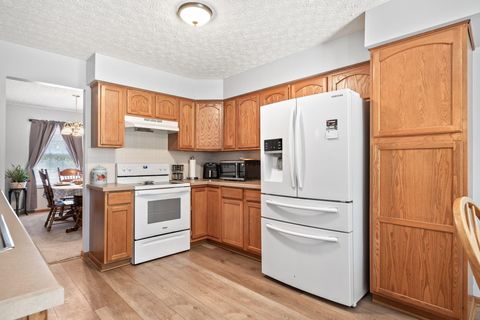 Tiny photo for 9054 Jackies Bend, Reynoldsburg, OH 43068 (MLS # 225039477)