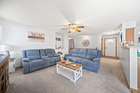 Tiny photo for 9054 Jackies Bend, Reynoldsburg, OH 43068 (MLS # 225039477)