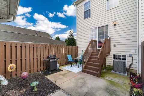Tiny photo for 6358 Needletail Road 27 #27, Columbus, OH 43230 (MLS # 226037170)