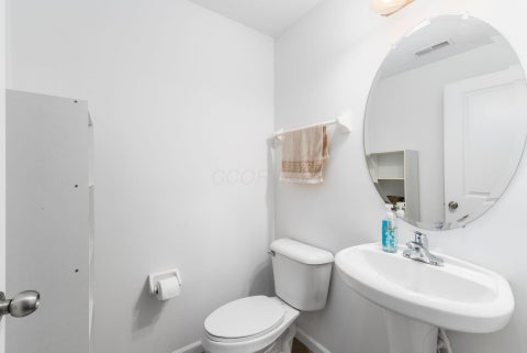Tiny photo for 6358 Needletail Road 27 #27, Columbus, OH 43230 (MLS # 226037170)