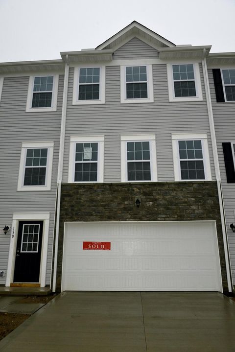 Photo of 130 Dusky Willow Drive, Reynoldsburg, OH 43068 (MLS # 226000160)