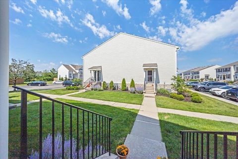 Tiny photo for 7043 Monarchos Drive 13 #13, New Albany, OH 43054 (MLS # 226023766)