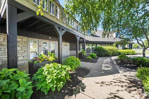 Tiny photo for 7043 Monarchos Drive 13 #13, New Albany, OH 43054 (MLS # 226023766)
