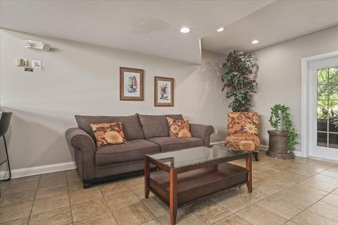 Tiny photo for 7043 Monarchos Drive 13 #13, New Albany, OH 43054 (MLS # 226023766)