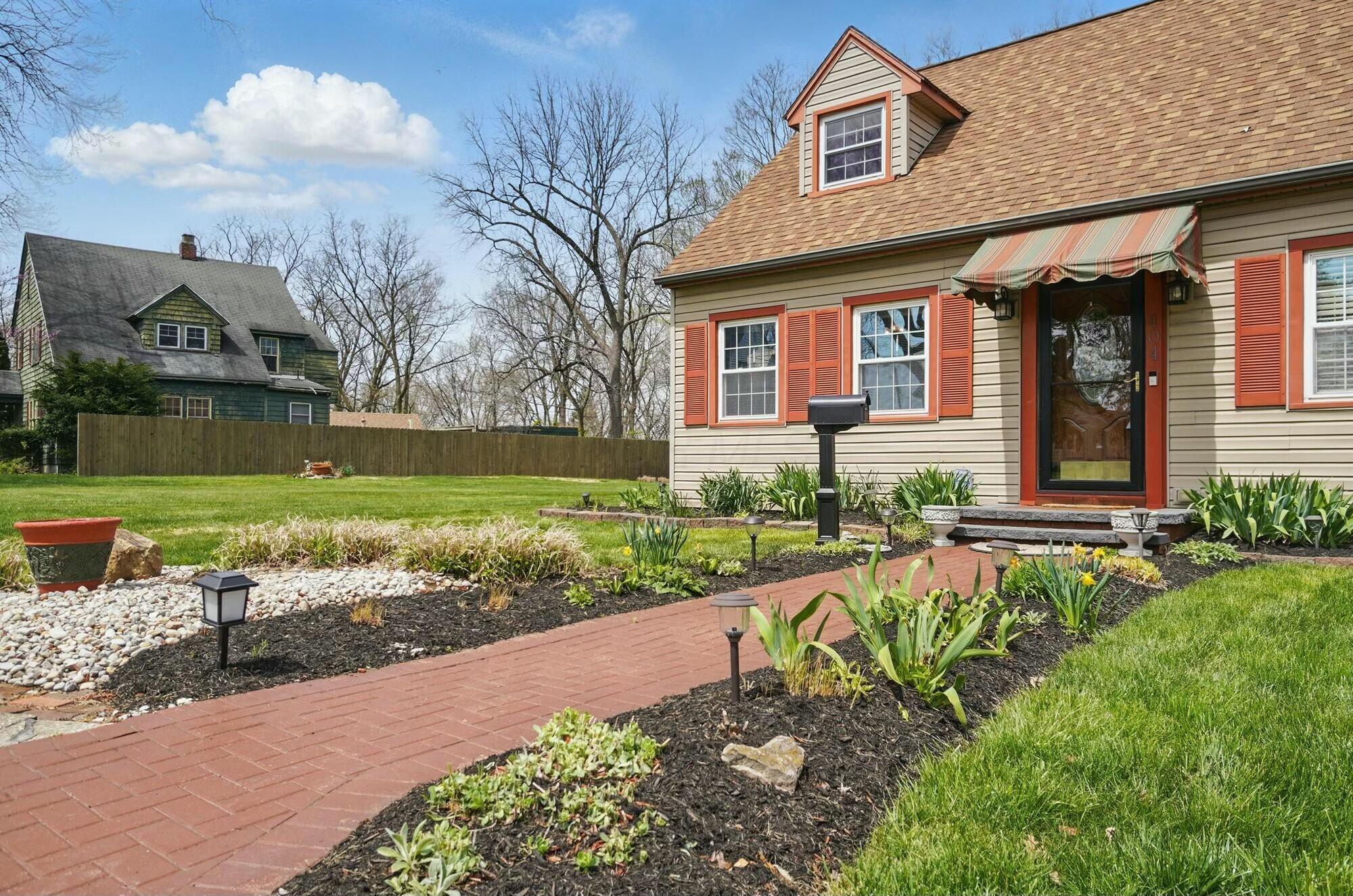 404 Roseland Avenue, Springfield, Ohio image 4