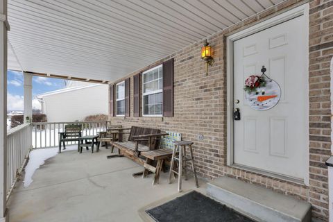 Tiny photo for 876 Greenwood Lane, Trenton, OH 45067 (MLS # 226003524)