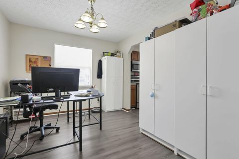 Tiny photo for 876 Greenwood Lane, Trenton, OH 45067 (MLS # 226003524)