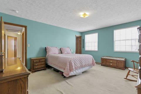 Tiny photo for 876 Greenwood Lane, Trenton, OH 45067 (MLS # 226003524)