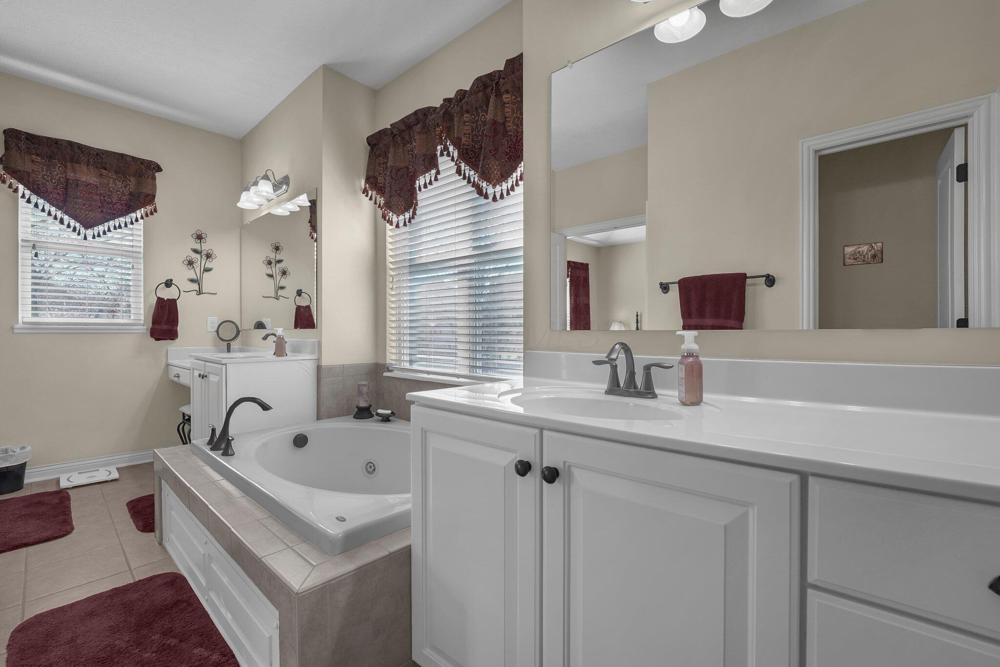 4635 Tayport Avenue, Grove City, Ohio image 23