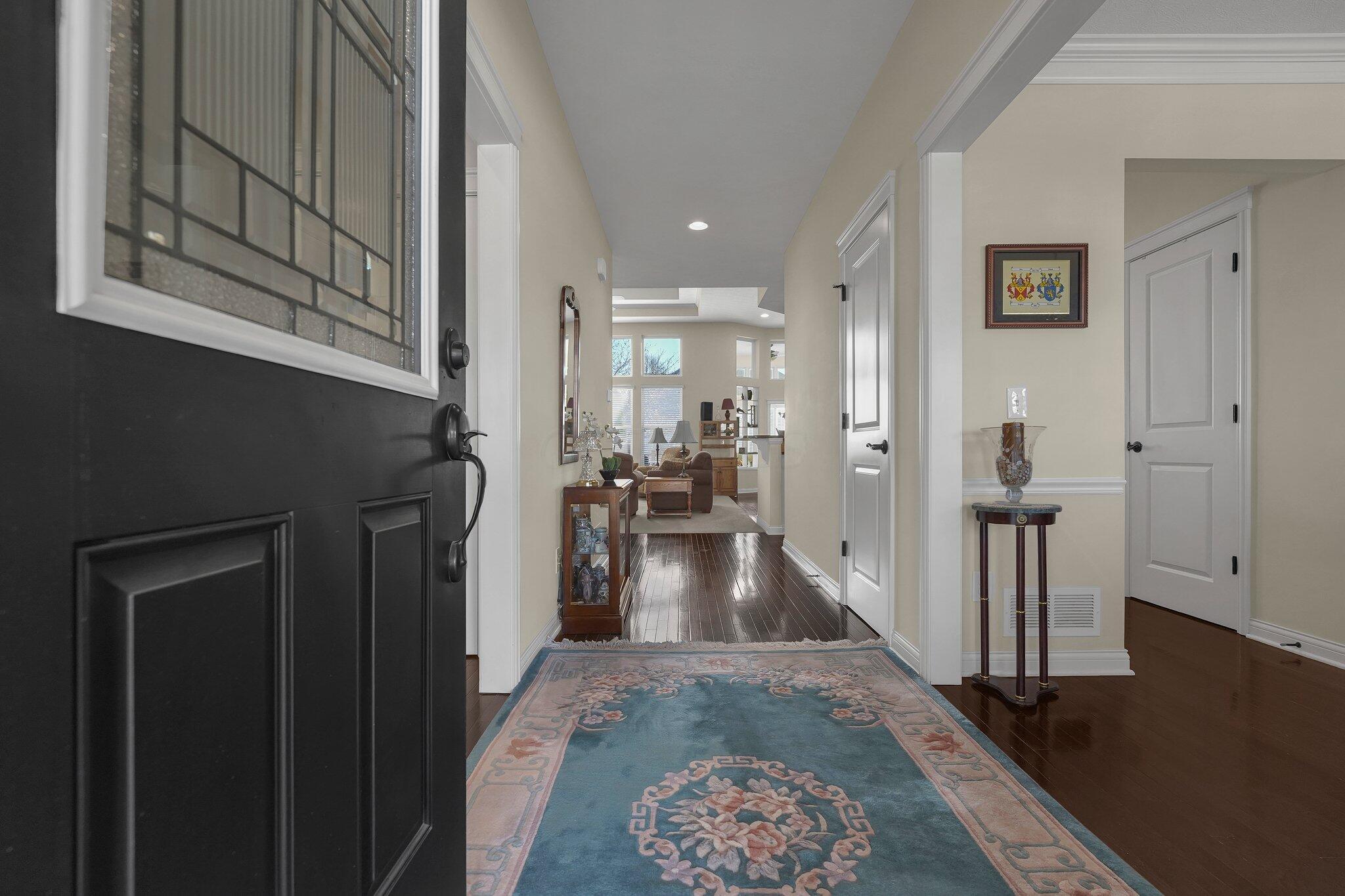 4635 Tayport Avenue, Grove City, Ohio image 4