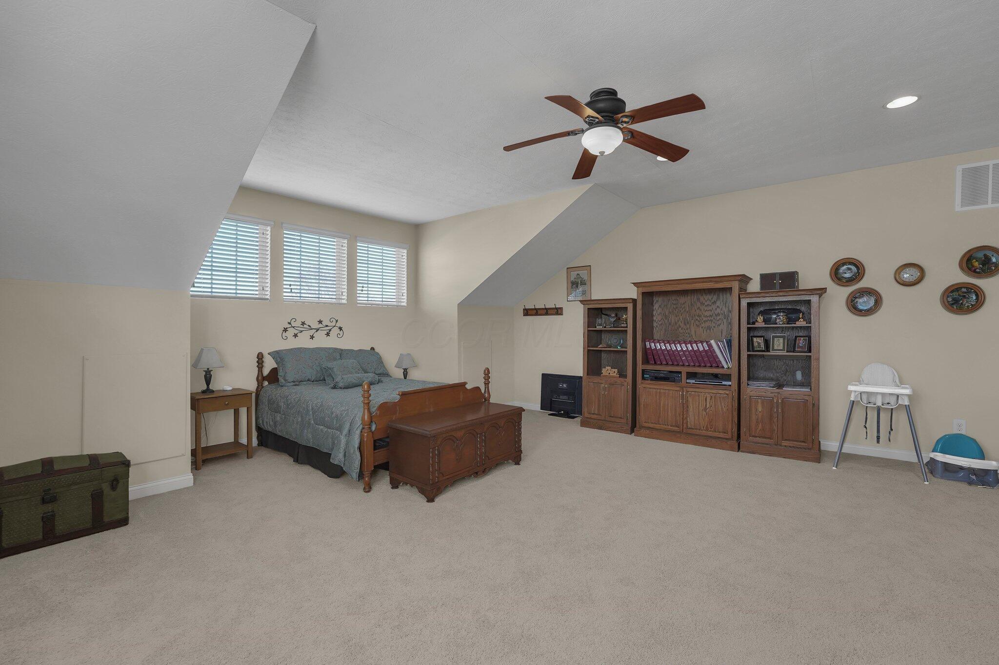 4635 Tayport Avenue, Grove City, Ohio image 26
