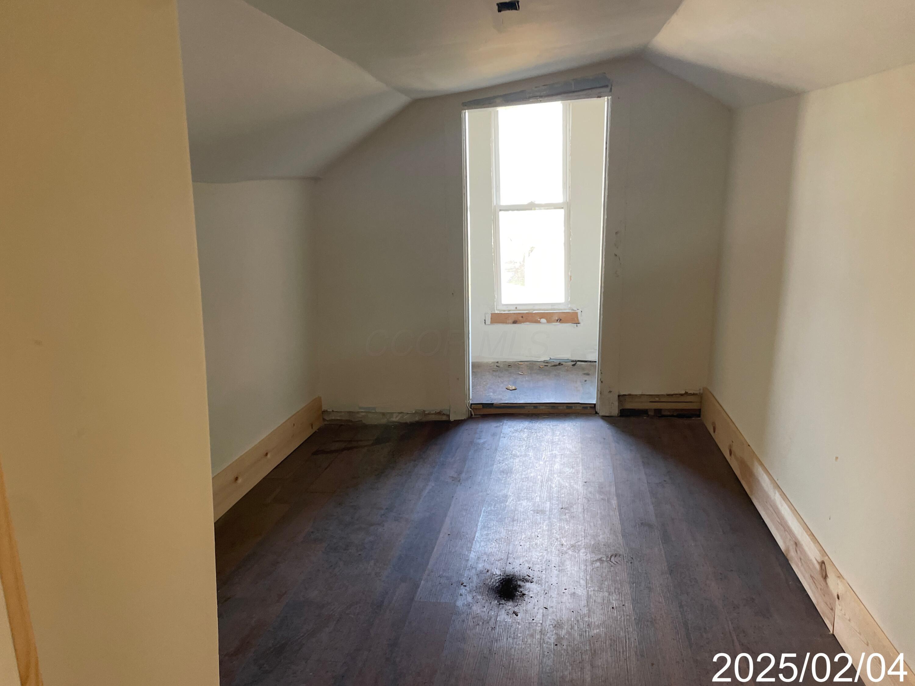 33 N 10th Street, Newark, Ohio image 12