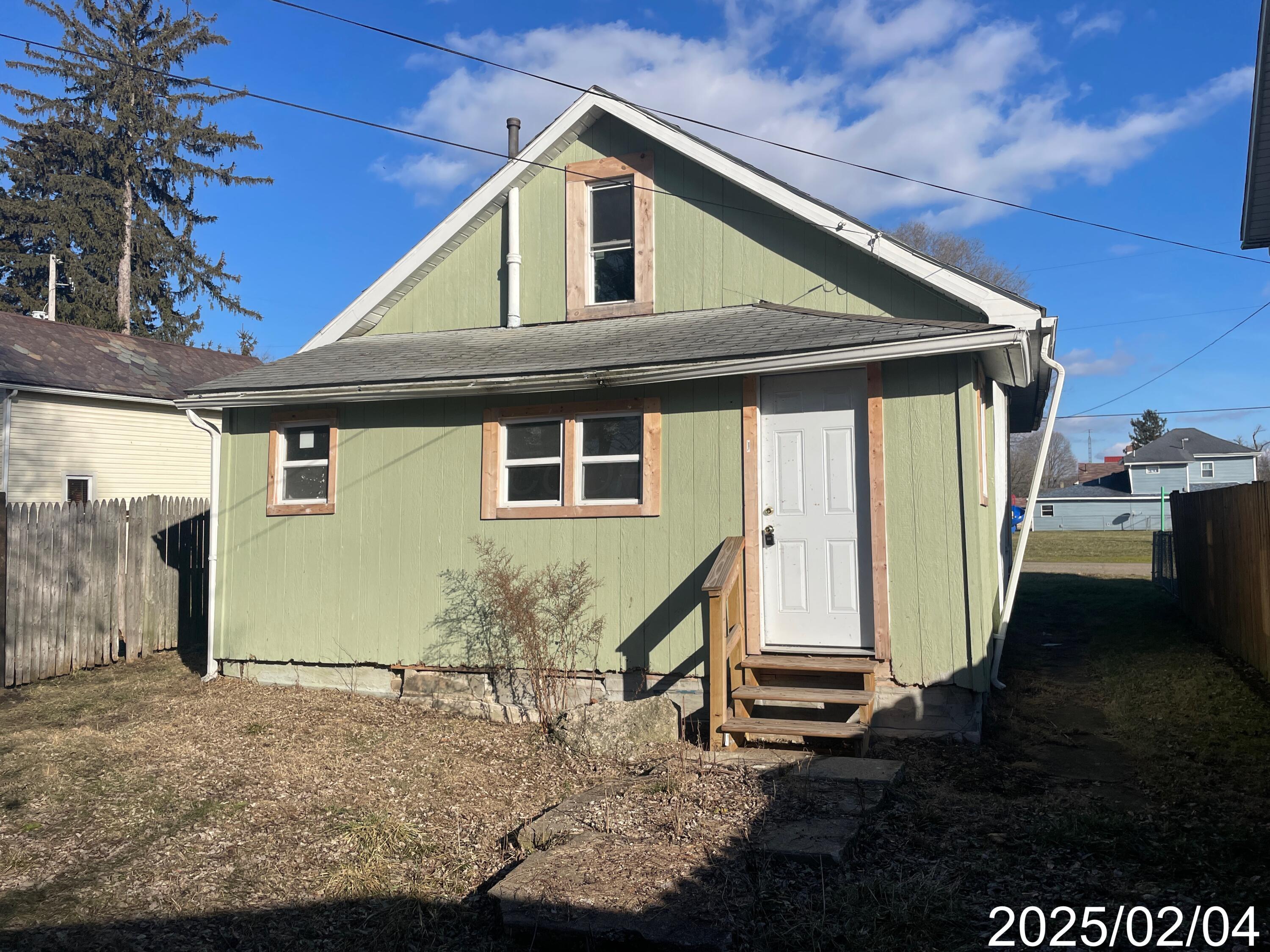 33 N 10th Street, Newark, Ohio image 3