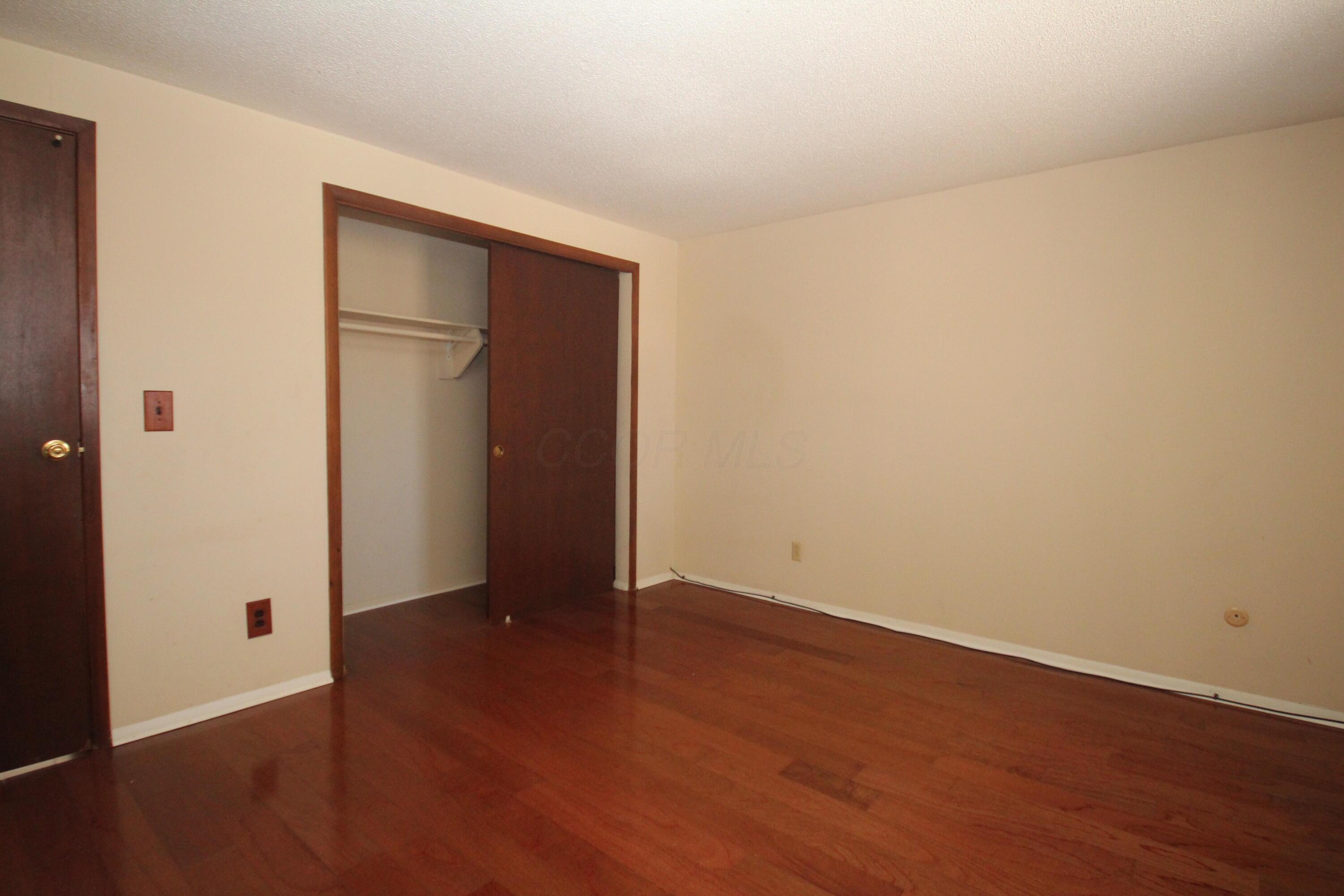 5911 Hallworth Avenue #B, Columbus, Ohio image 11