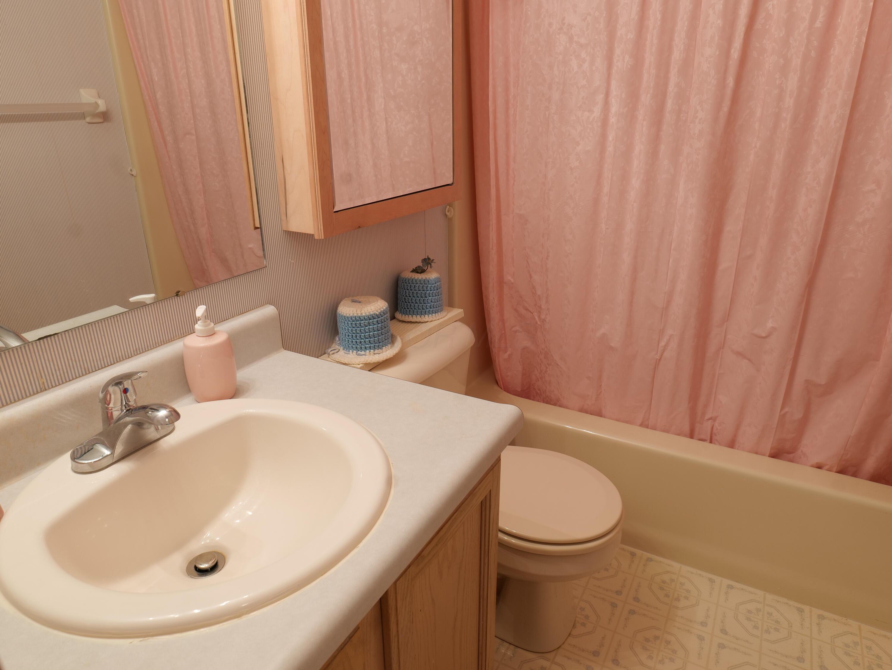 3707 Carriage Run Drive, Hilliard, Ohio image 6