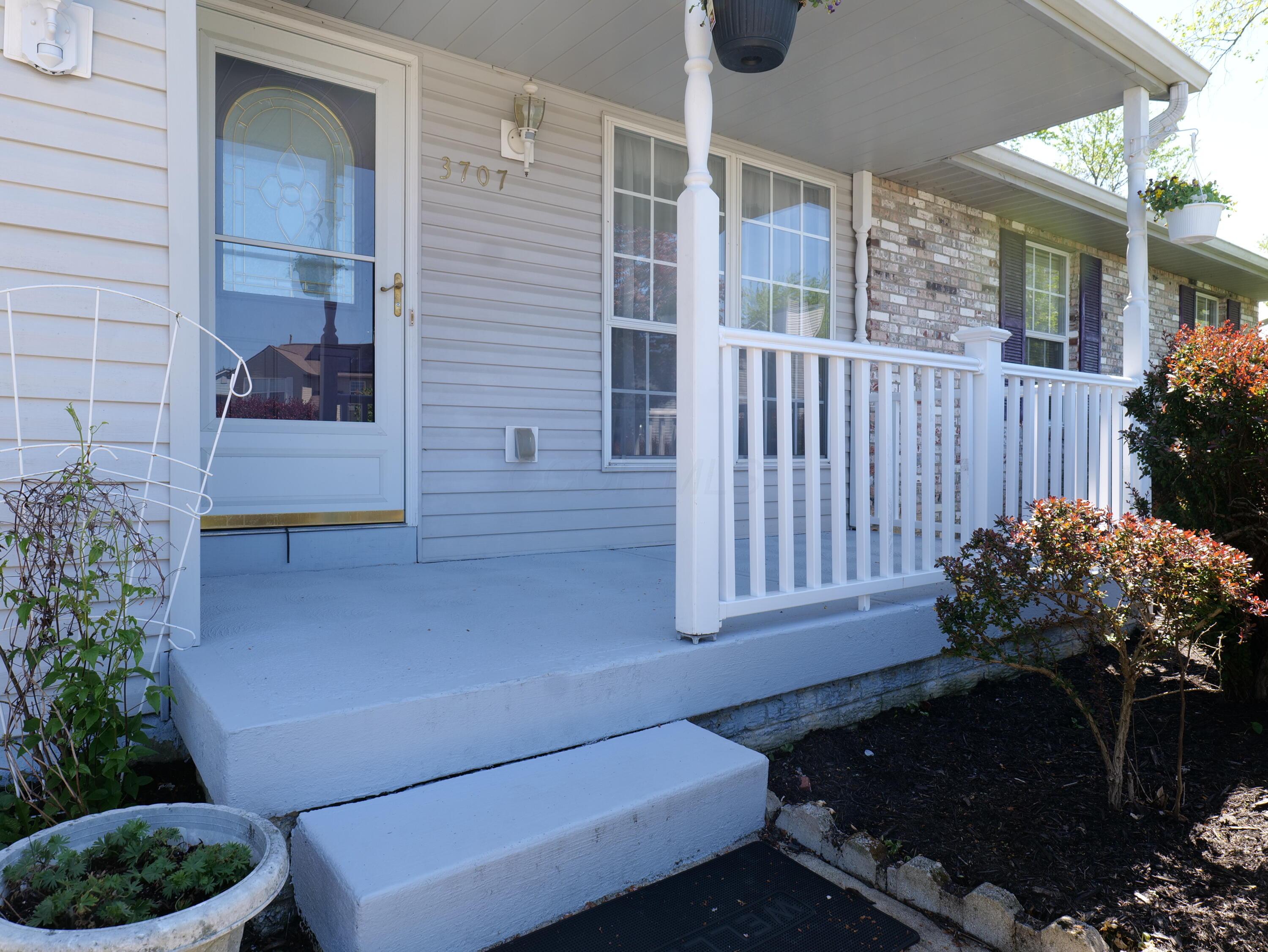3707 Carriage Run Drive, Hilliard, Ohio image 14