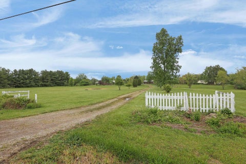 Homes For Sale - 12166 State Route 56<br/> Pickaway County, Circleville, OH 43113