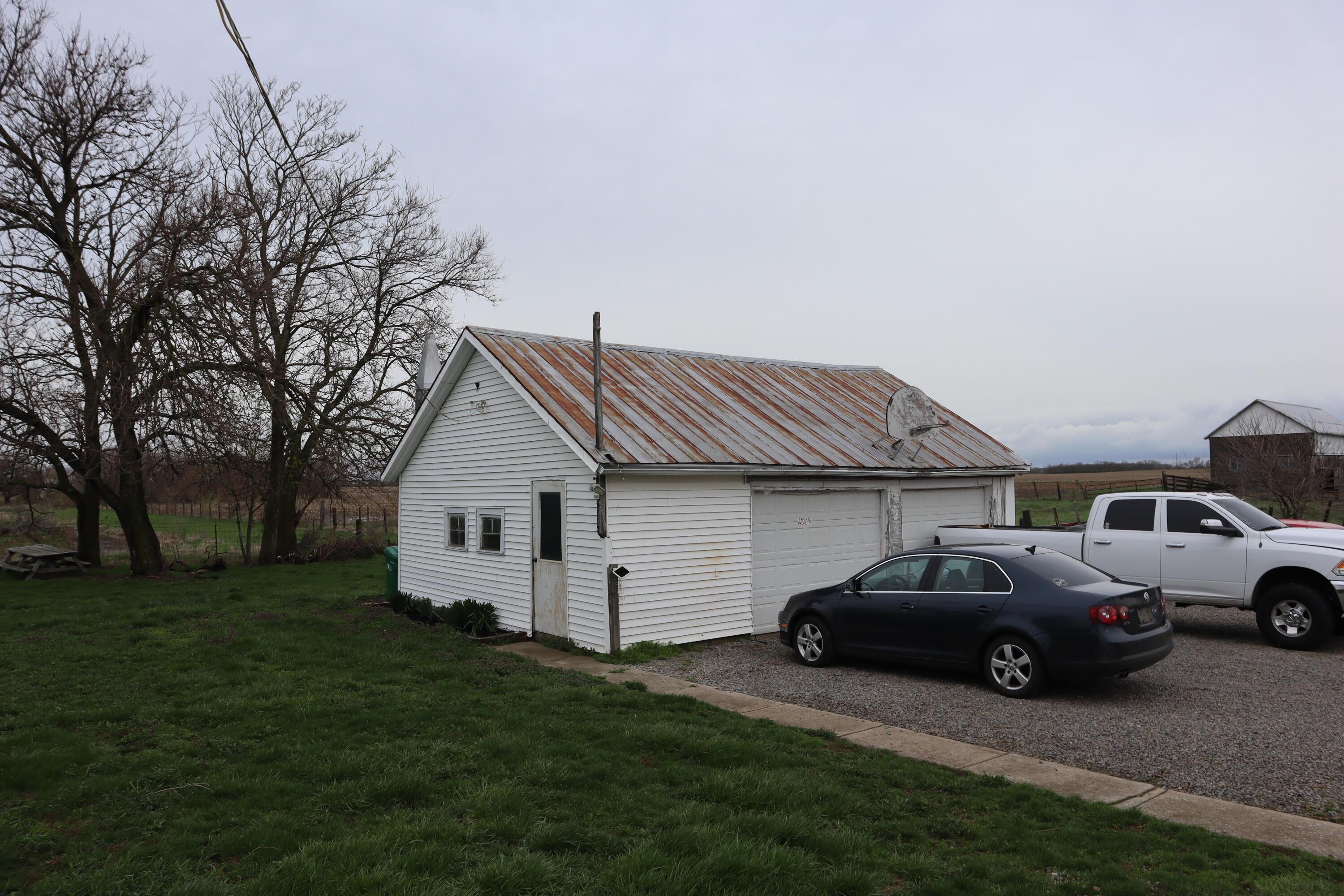 1052 Bogus Road, Washington Court House, Ohio image 3