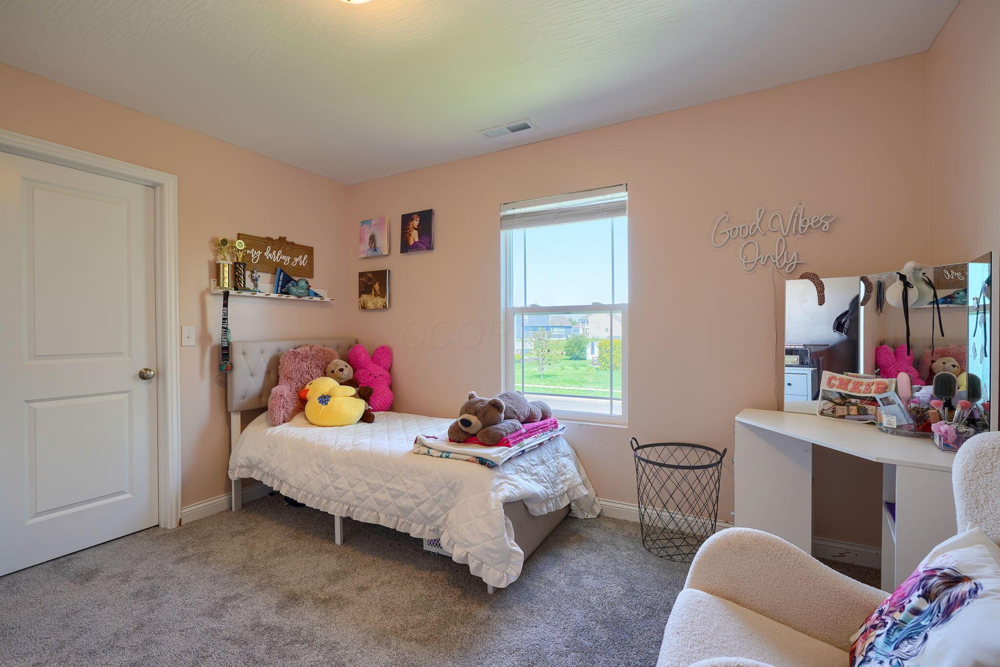 1004 Margate Circle, London, Ohio image 34
