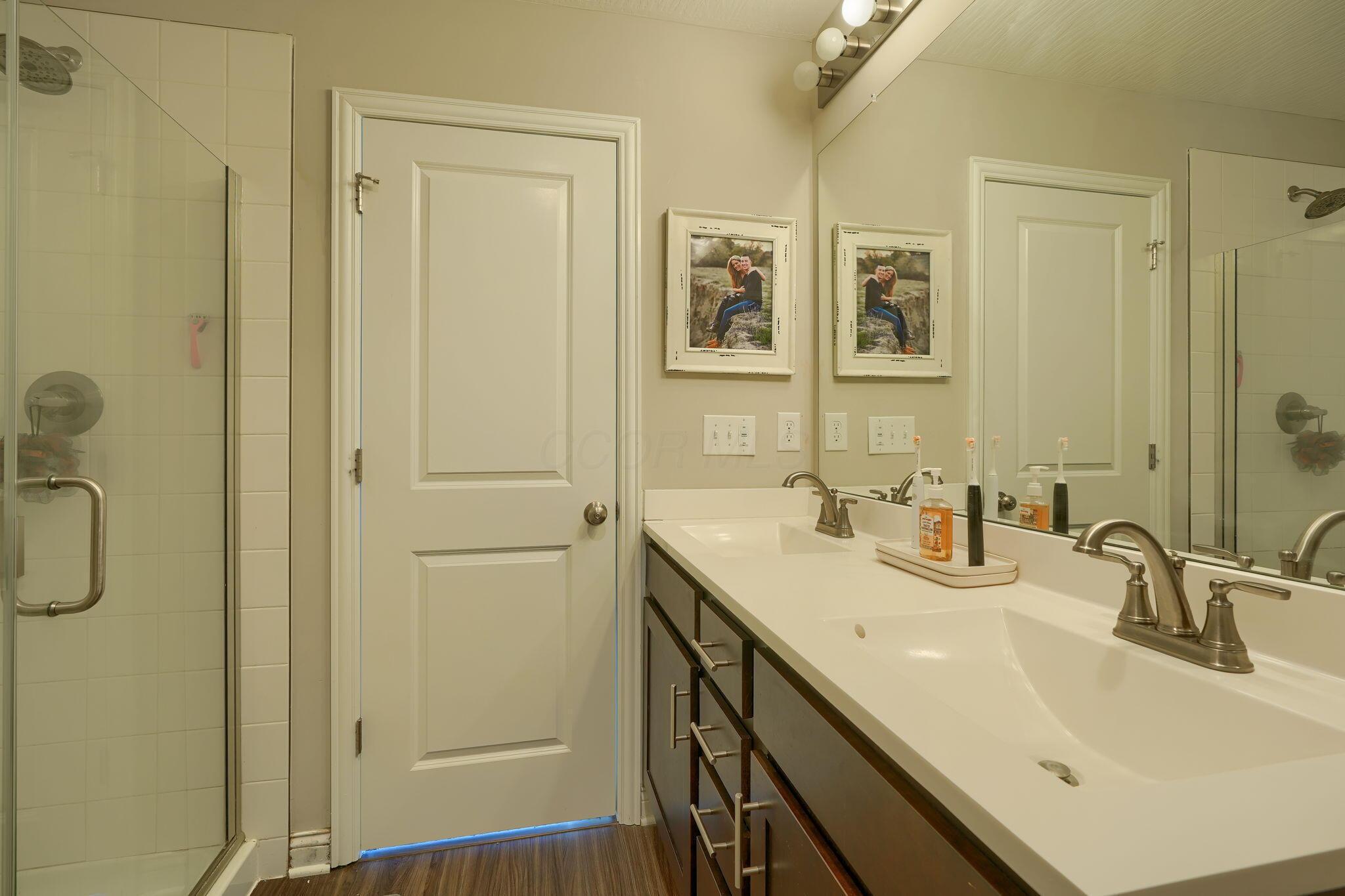 1004 Margate Circle, London, Ohio image 25