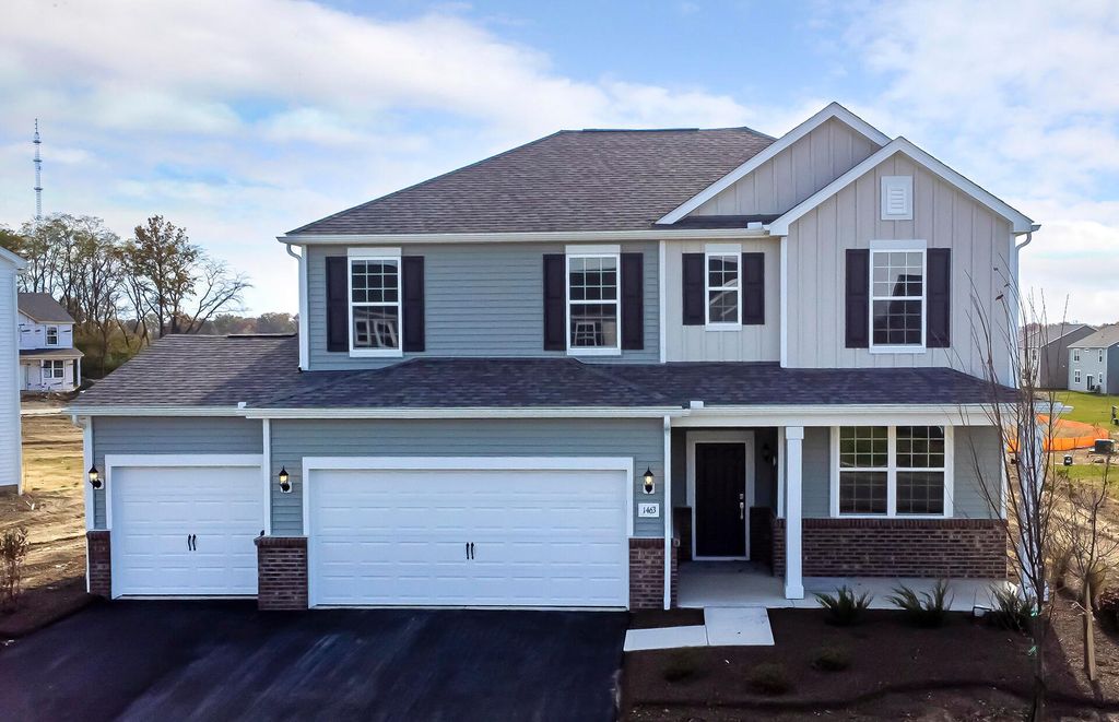 Photo of 1463 Crest Drive Lot 2605 #Lot 2605, Galena, OH 43021 (MLS # 225036861)