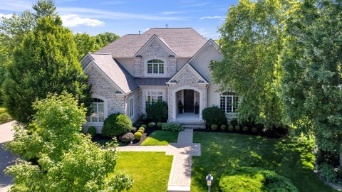 Photo of 9145 Lee Hall Court, New Albany, OH 43054 (MLS # 226020403)
