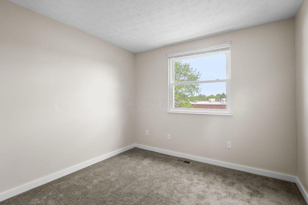 Reynoldsburg, Ohio 43068, United States, 3 Bedrooms Bedrooms, ,2 BathroomsBathrooms,Residential,Active,137676