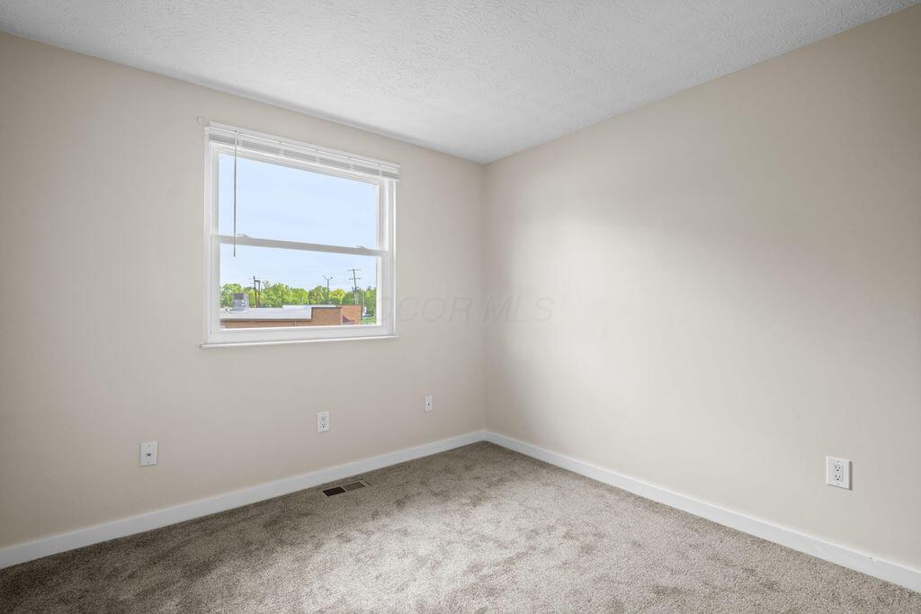 Reynoldsburg, Ohio 43068, United States, 3 Bedrooms Bedrooms, ,2 BathroomsBathrooms,Residential,Active,137676