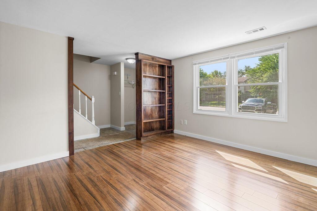 Reynoldsburg, Ohio 43068, United States, 3 Bedrooms Bedrooms, ,2 BathroomsBathrooms,Residential,Active,137676