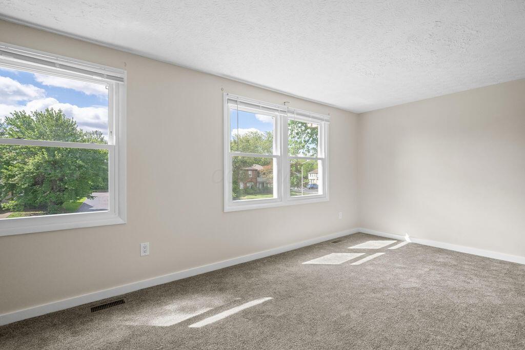 Reynoldsburg, Ohio 43068, United States, 3 Bedrooms Bedrooms, ,2 BathroomsBathrooms,Residential,Active,137676