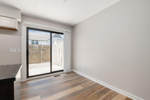 Tiny photo for 410 Edinburgh Road 410 #410, Dublin, OH 43017 (MLS # 225045466)