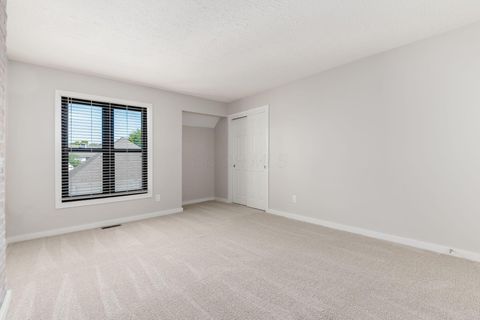 Tiny photo for 410 Edinburgh Road 410 #410, Dublin, OH 43017 (MLS # 225045466)