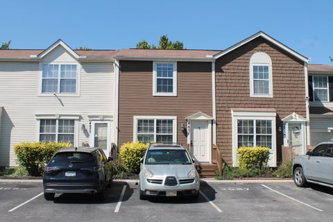 Photo of 4857 Stoneybrook Boulevard, Hilliard, OH 43026 (MLS # 225029186)