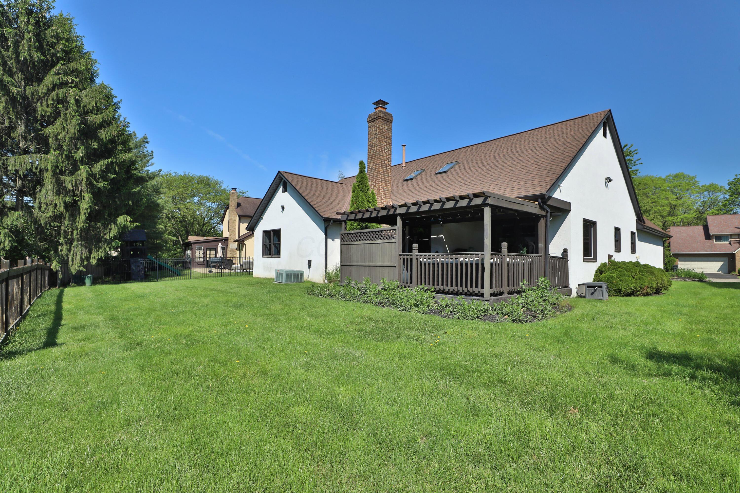 7775 Pembrook Drive, Reynoldsburg, Ohio image 46