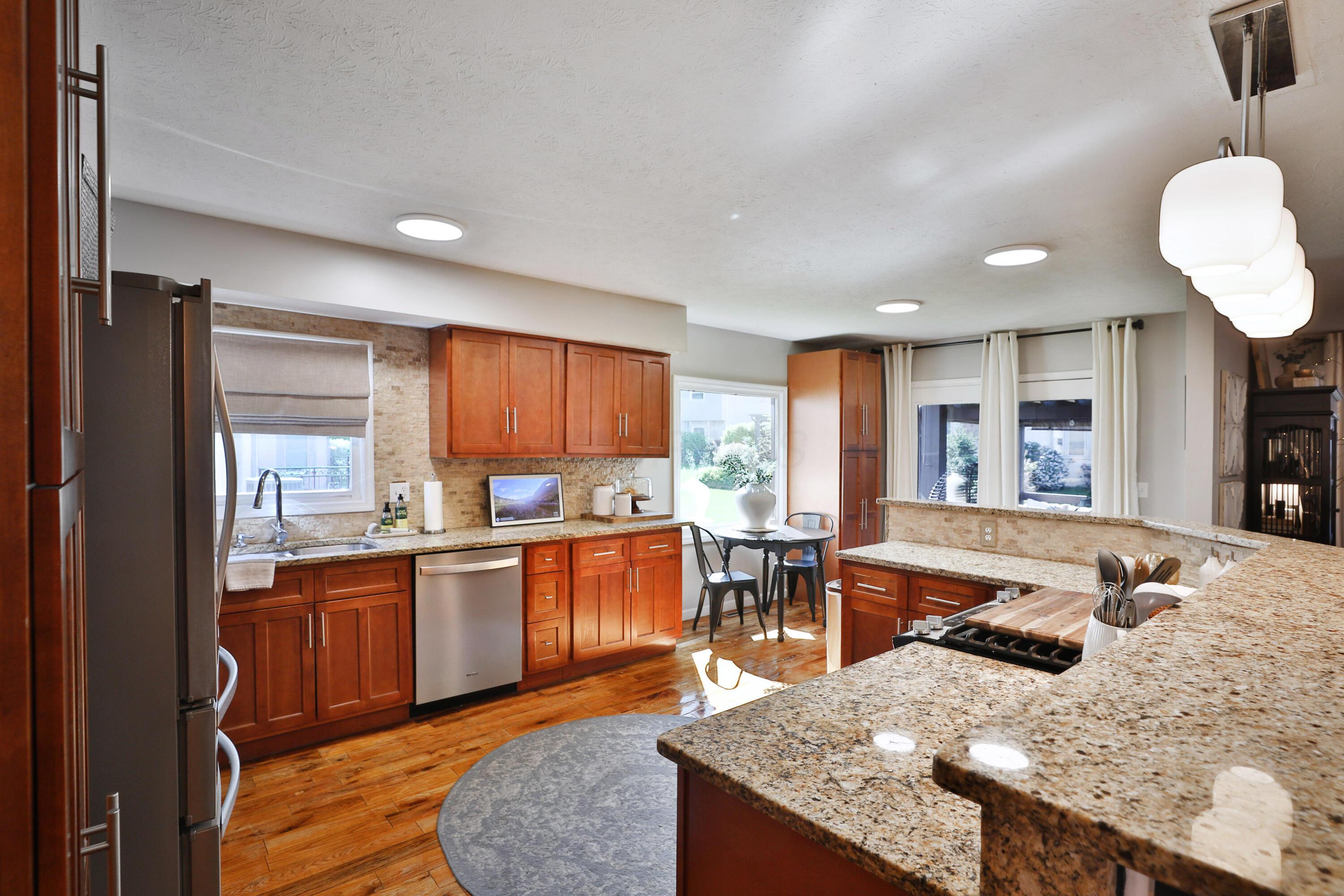 7775 Pembrook Drive, Reynoldsburg, Ohio image 16