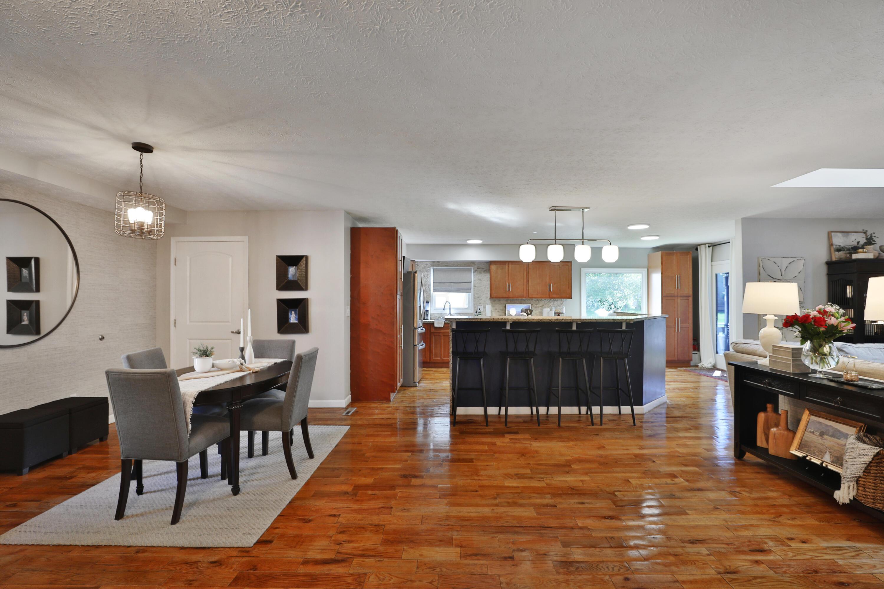 7775 Pembrook Drive, Reynoldsburg, Ohio image 18