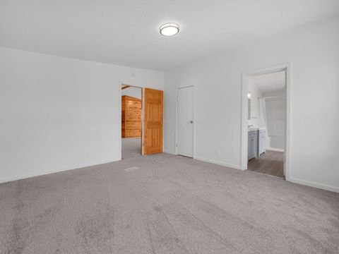 Tiny photo for 18 Hunt Drive, Sabina, OH 45169 (MLS # 225045044)