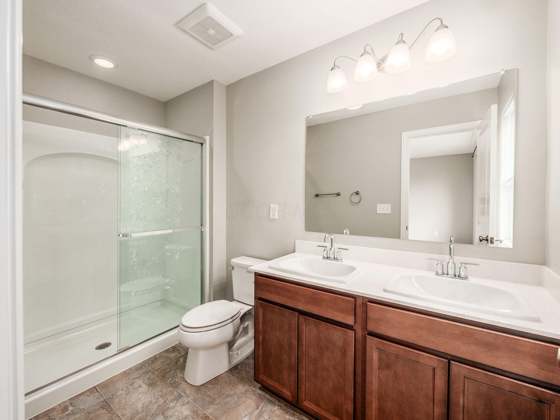 6272 Boone Drive, Powell, Ohio image 32