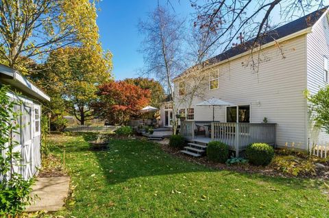 Tiny photo for 2412 Birch Bark Trail, Grove City, OH 43123 (MLS # 225041203)