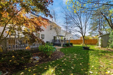 Tiny photo for 2412 Birch Bark Trail, Grove City, OH 43123 (MLS # 225041203)