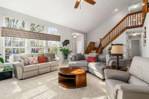 Tiny photo for 2412 Birch Bark Trail, Grove City, OH 43123 (MLS # 225041203)