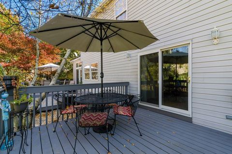 Tiny photo for 2412 Birch Bark Trail, Grove City, OH 43123 (MLS # 225041203)