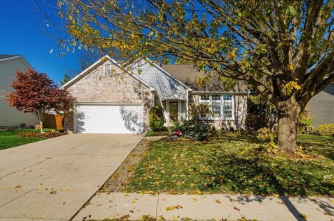 Tiny photo for 2412 Birch Bark Trail, Grove City, OH 43123 (MLS # 225041203)