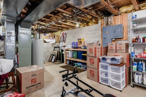 Tiny photo for 2412 Birch Bark Trail, Grove City, OH 43123 (MLS # 225041203)