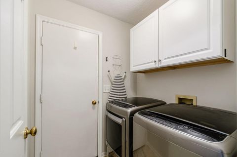 Tiny photo for 2412 Birch Bark Trail, Grove City, OH 43123 (MLS # 225041203)