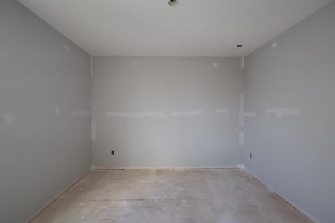 Tiny photo for 313 Reign Way, Pataskala, OH 43062 (MLS # 225039583)