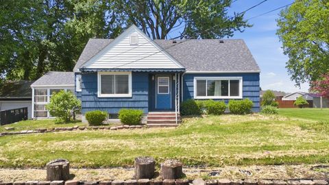 Photo of 708 Portland Way N, Galion, OH 44833 (MLS # 226017872)