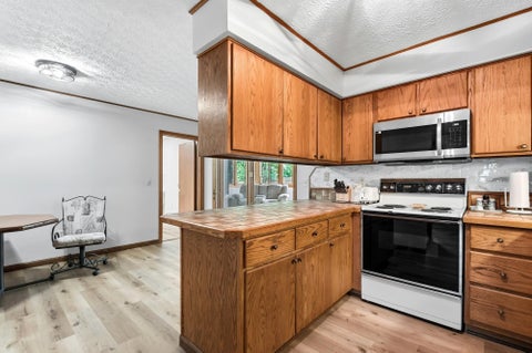 Tiny photo for 4052 Sequoia Avenue, Grove City, OH 43123 (MLS # 226032833)