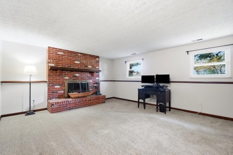Tiny photo for 4052 Sequoia Avenue, Grove City, OH 43123 (MLS # 226032833)