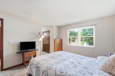 Tiny photo for 4052 Sequoia Avenue, Grove City, OH 43123 (MLS # 226032833)
